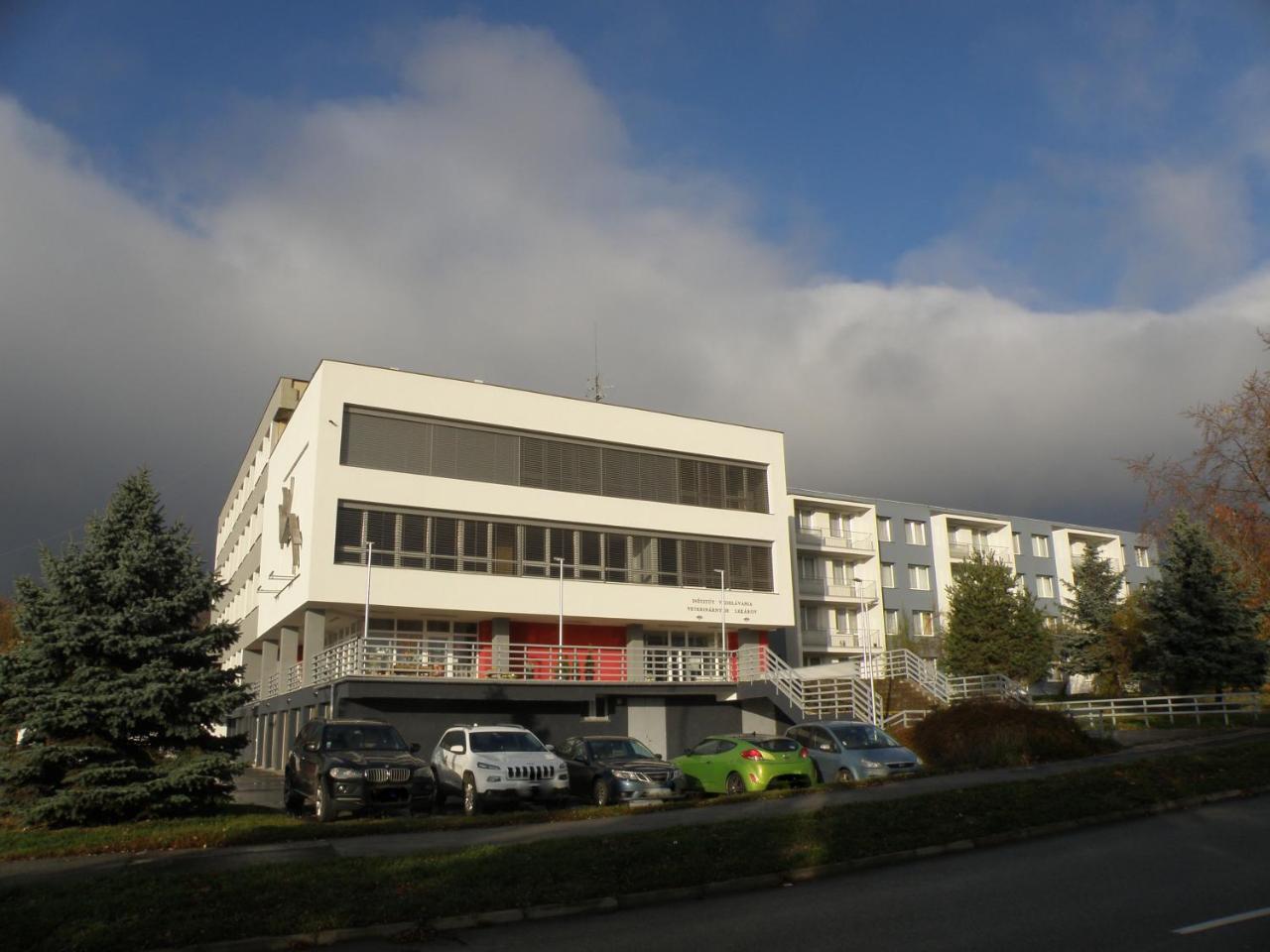 Penzion Institut Košice Eksteriør billede